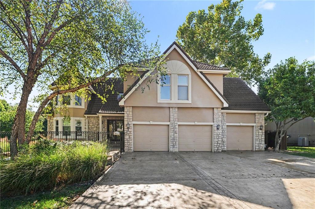 Photo of 9913 W 125th Terrace Overland Park KS 66213