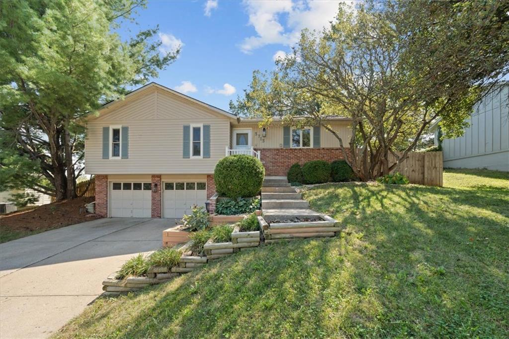 Photo of 3713 E 114th Terrace Kansas City MO 64137