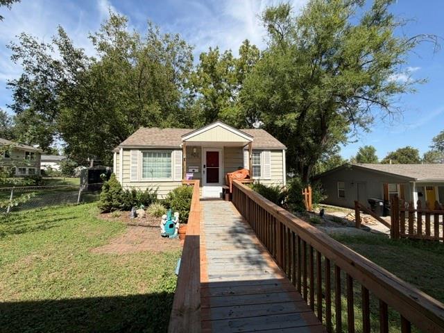 Photo of 406 Devon Street Independence MO 64055