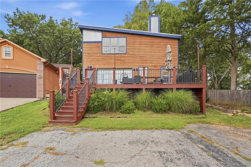 Photo of 231 L Street Lake Lotawana MO 64086