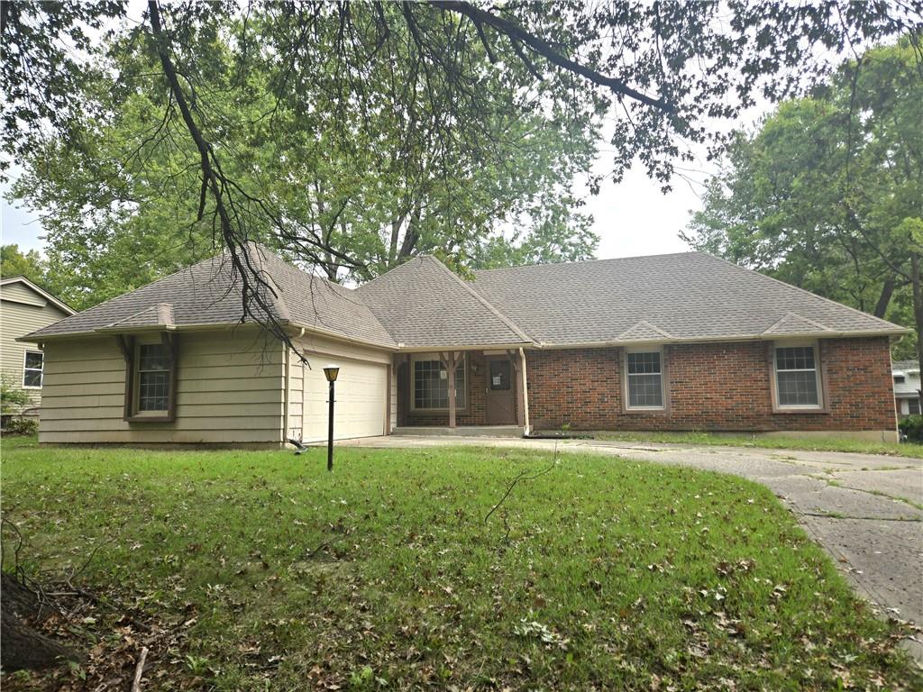 Photo of 12905 Manchester Avenue Grandview MO 64030