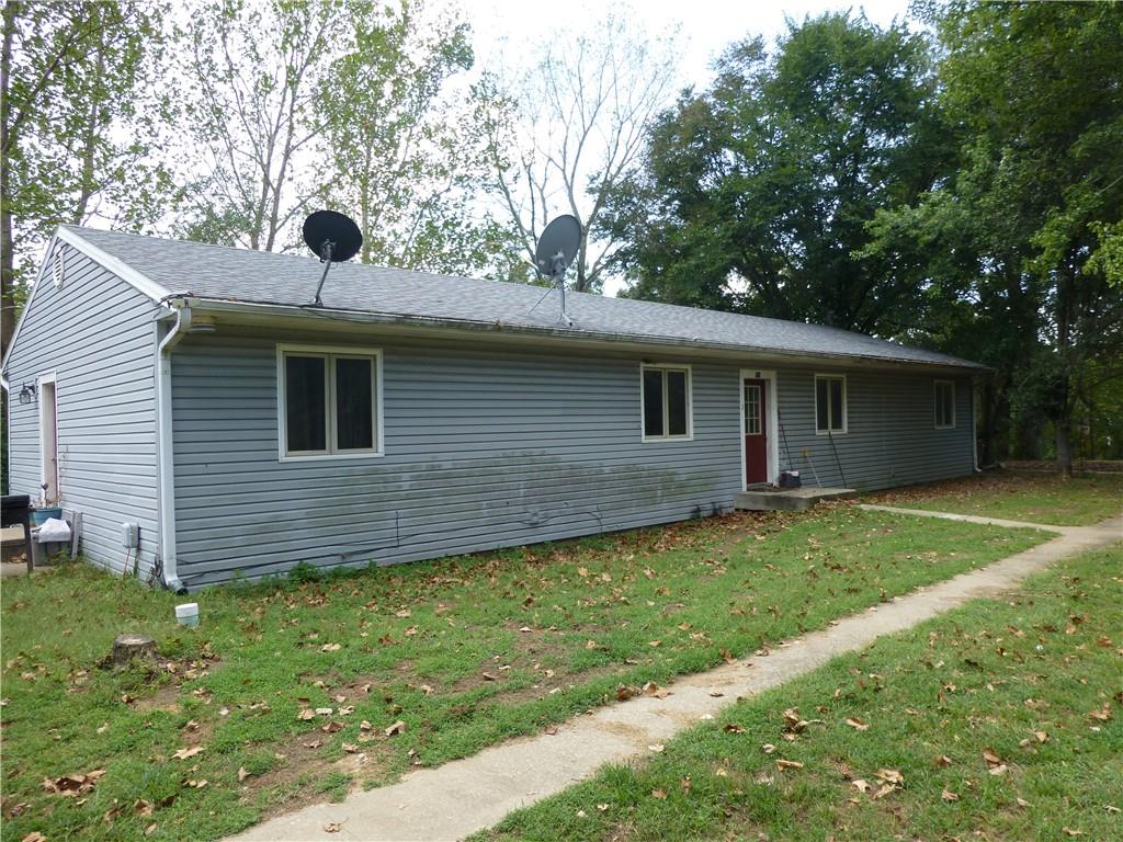 Photo of 731-733 SW 13 Highway Warrensburg MO 64093