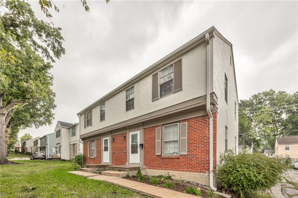 Photo of 7539 State Line Road Kansas City MO 64114
