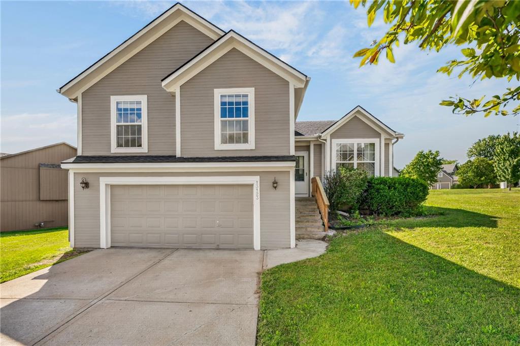 Photo of 13123 Delaware Court Kansas City KS 66109