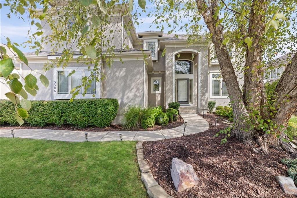 Photo of 5306 W 165th Terrace Overland Park KS 66085