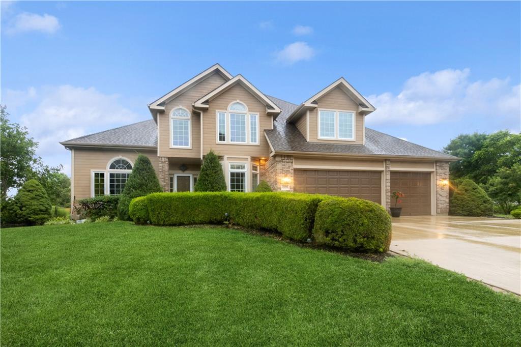 Photo of 15498 Cedar Lane Basehor KS 66007