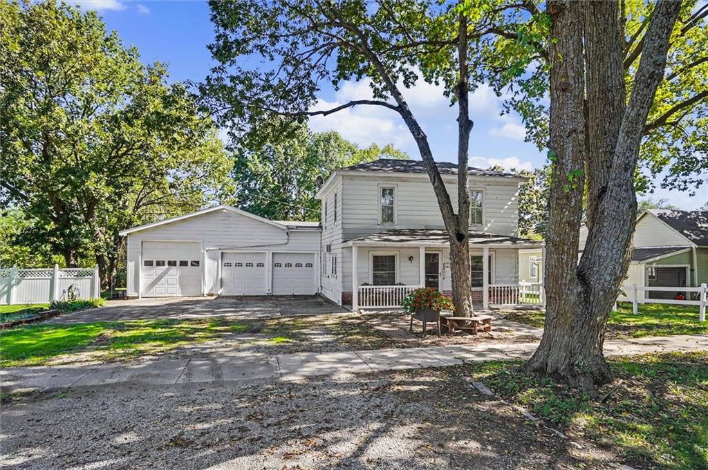 Photo of 115 Locust Street Wellsville KS 66092