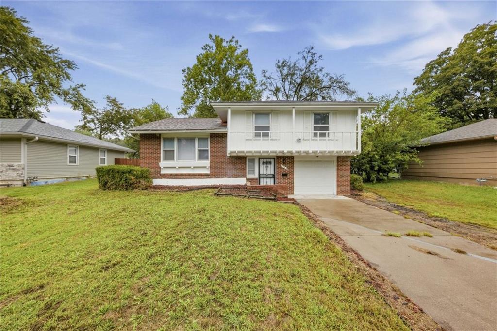 Photo of 8416 E 92nd Place Kansas City MO 64138