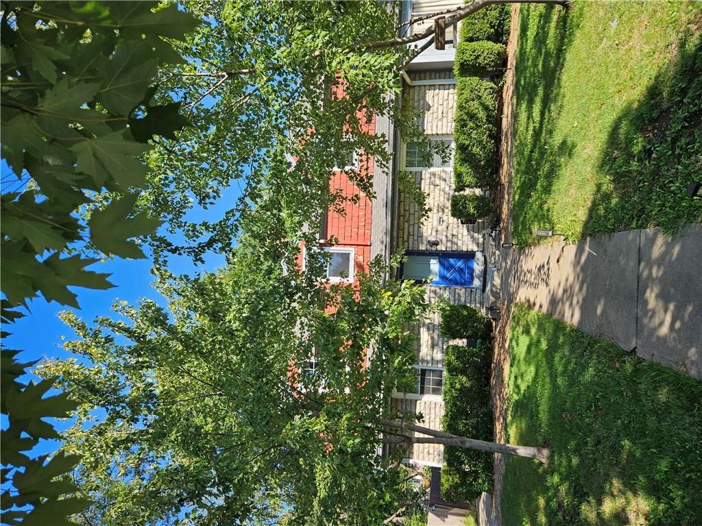 Photo of 7719 Ward Parkway Plaza Kansas City MO 64114