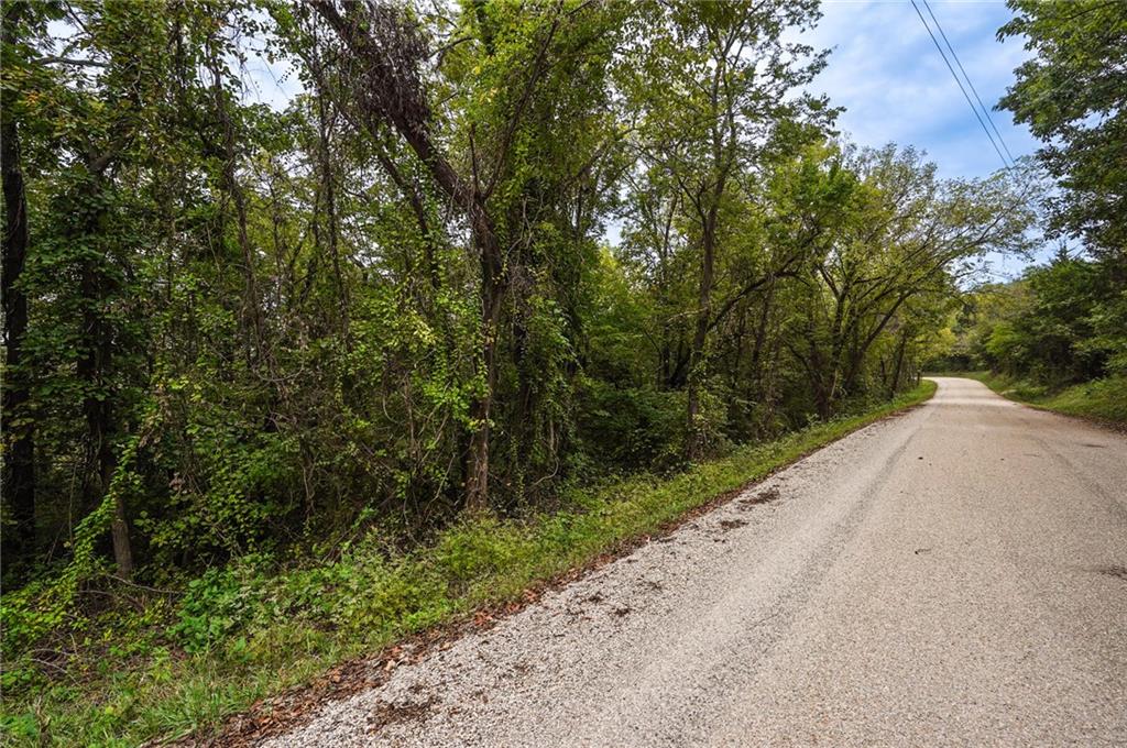 Photo of 1087 1135 Road Lawrence KS 66047