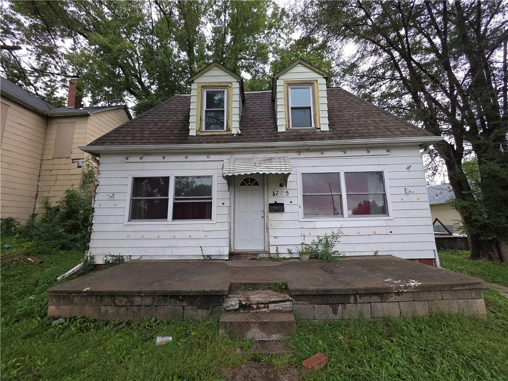 Photo of 705 thompson Avenue St Joseph MO 64504