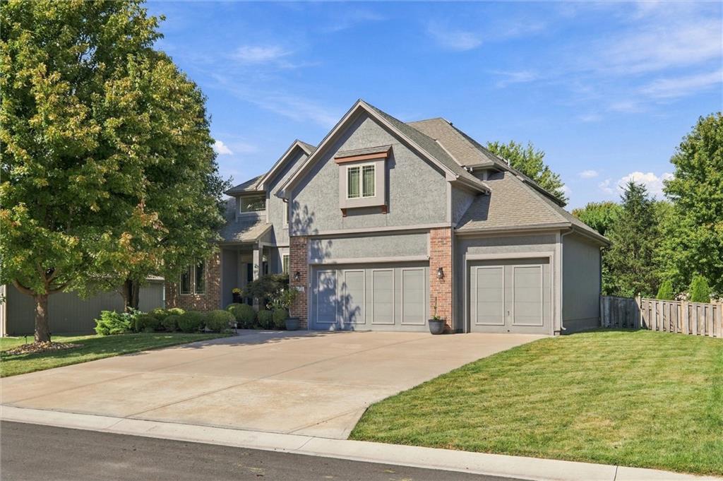 Photo of 2512 NE INDIAN POINTE N/A Lee's Summit MO 64086