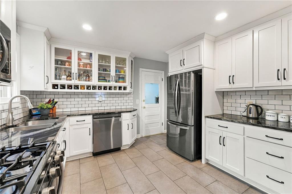 Photo of 4514 W 62nd Terrace Fairway KS 66205