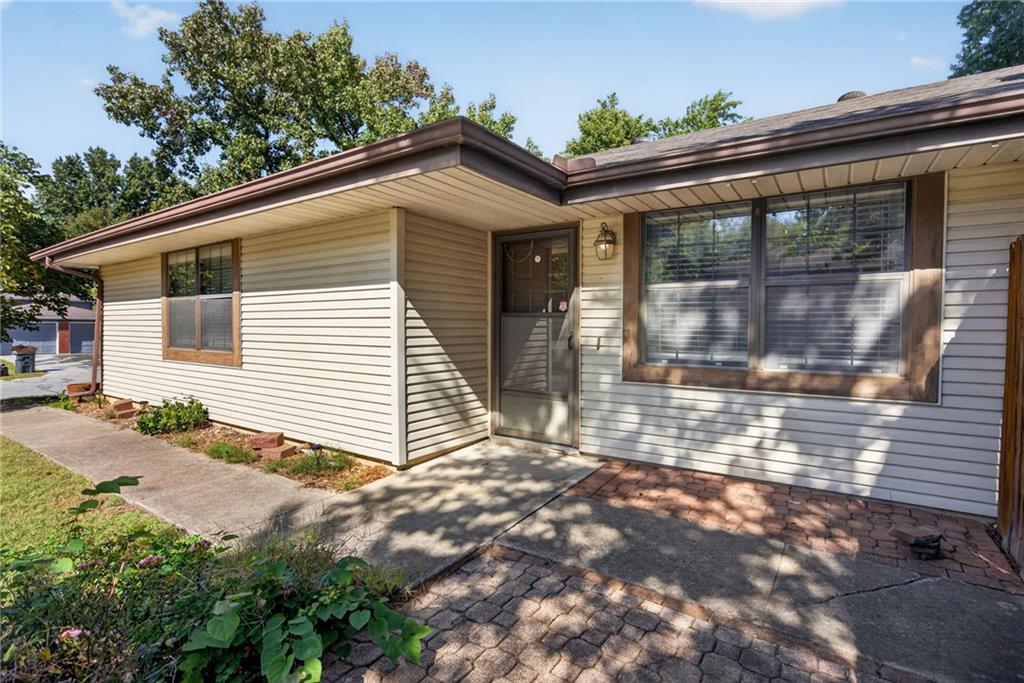 Photo of 2700 NW 5th Street Blue Springs MO 64014
