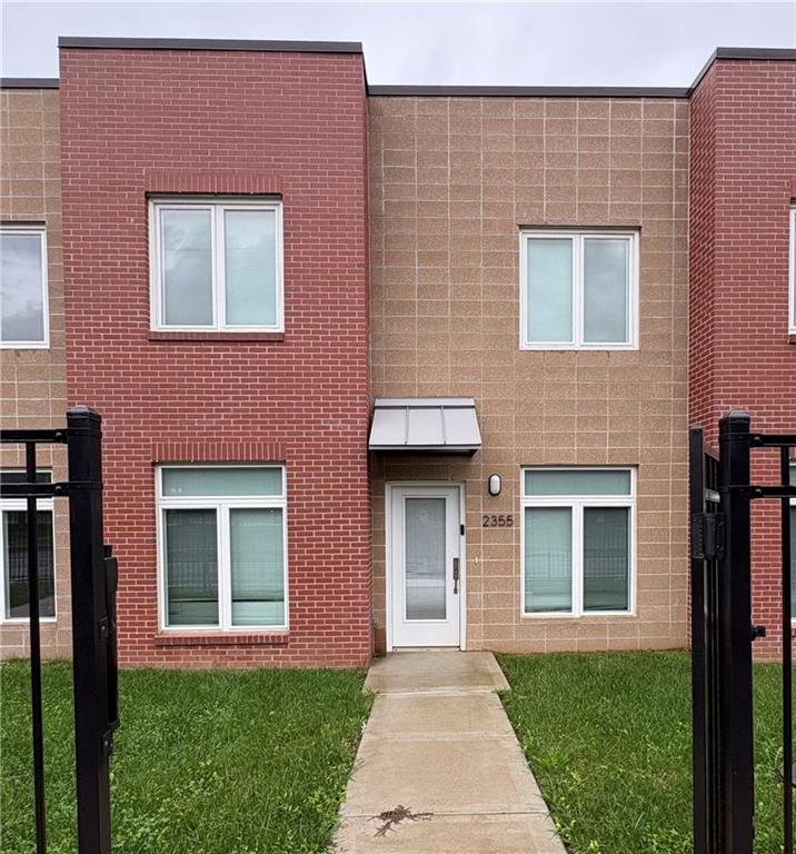 Photo of 2355 E 27th Street Kansas City MO 64109