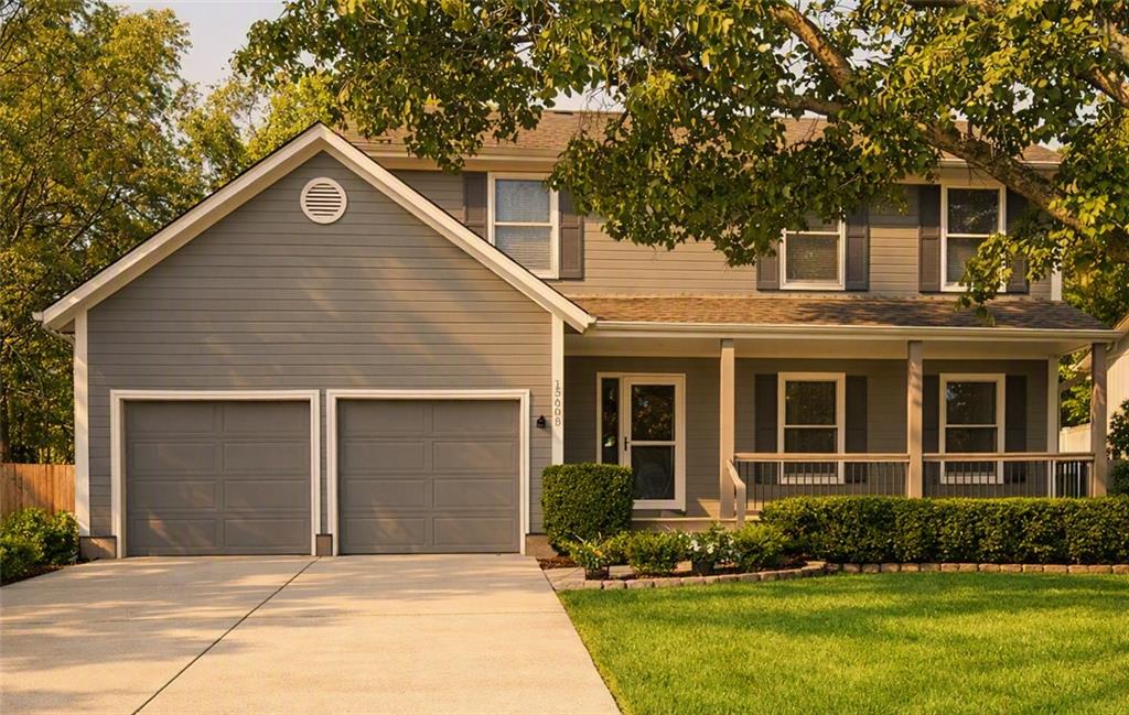 Photo of 15500 Glenwood Avenue Overland Park KS 66223