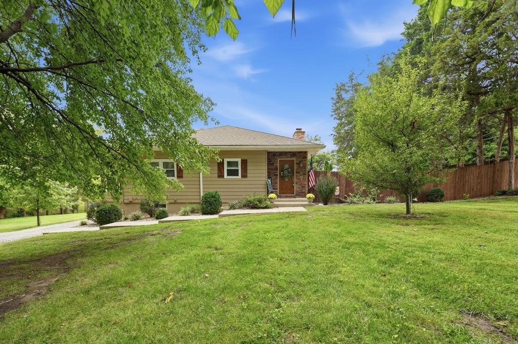 Photo of 4110 Hughes Road Leavenworth KS 66048