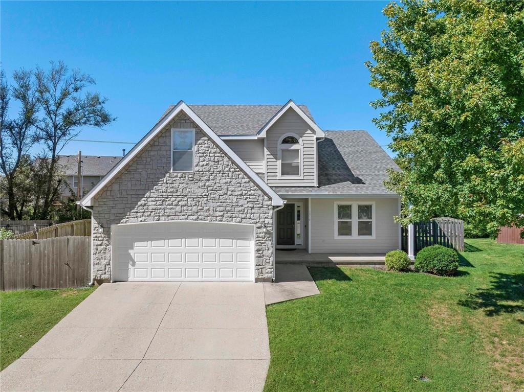 Photo of 1310 S Pin Oak Circle Ottawa KS 66067