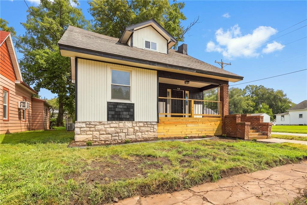 Photo of 530 Park Avenue Excelsior Springs MO 66086