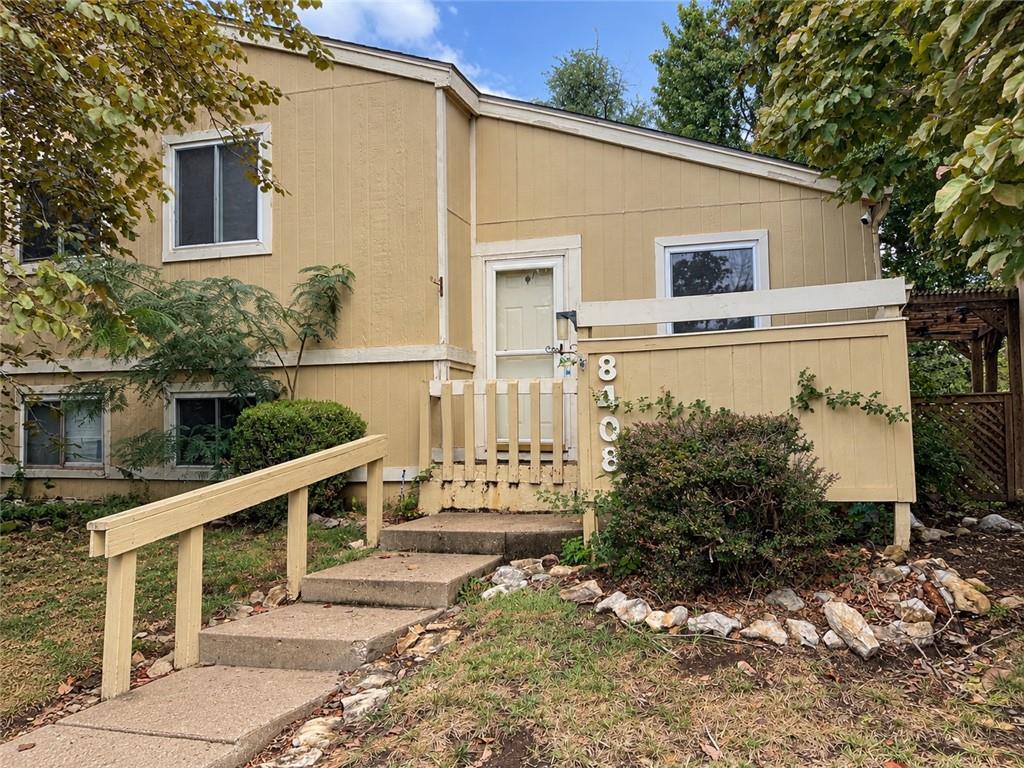 Photo of 8408 Lane Place Raytown MO 64138