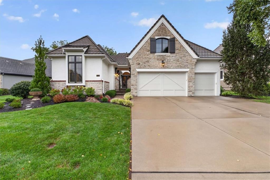 Photo of 15216 Fontana Street Leawood KS 66224