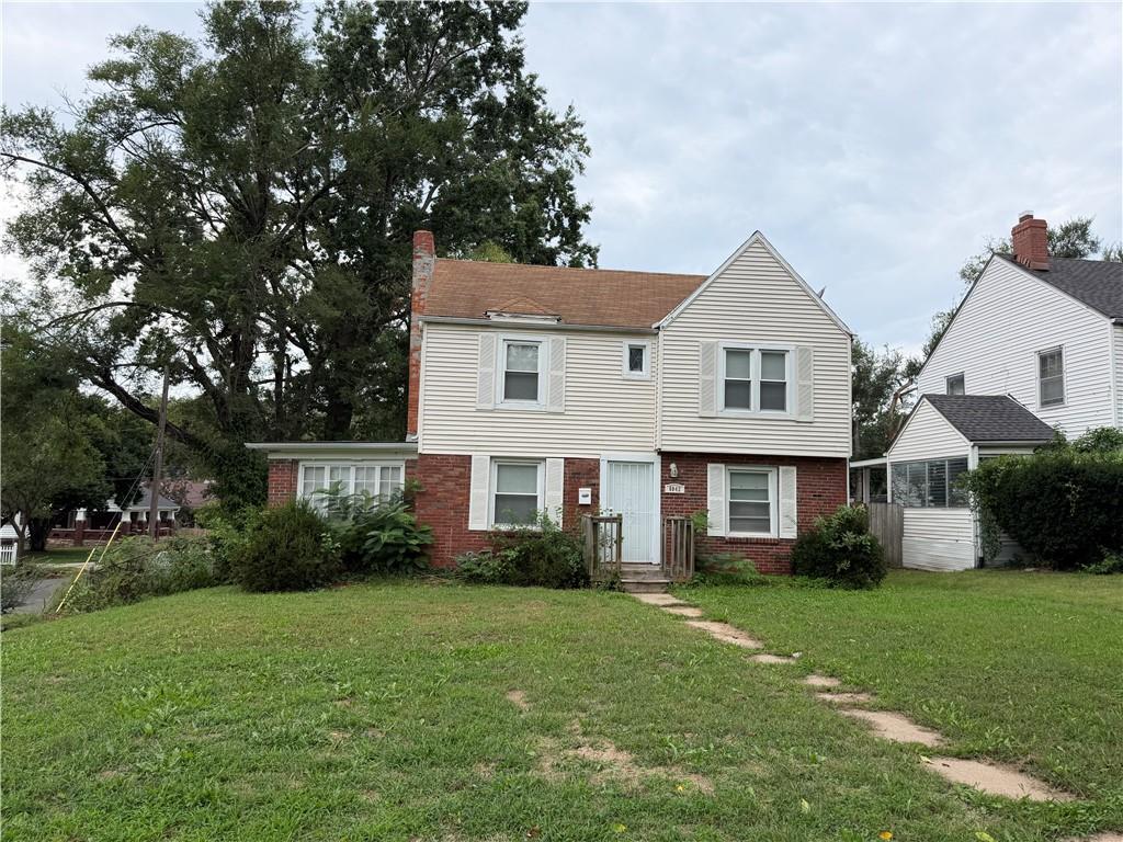 Photo of 6042 PASEO Boulevard Kansas City MO 64110
