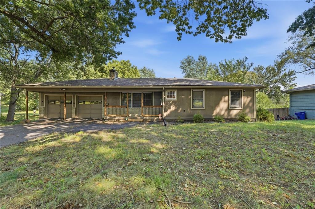 Photo of 6203 Hedges Avenue Raytown MO 64133