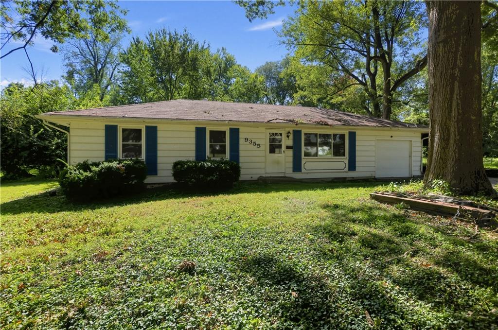 Photo of 9355 E 69th Street Raytown MO 64133