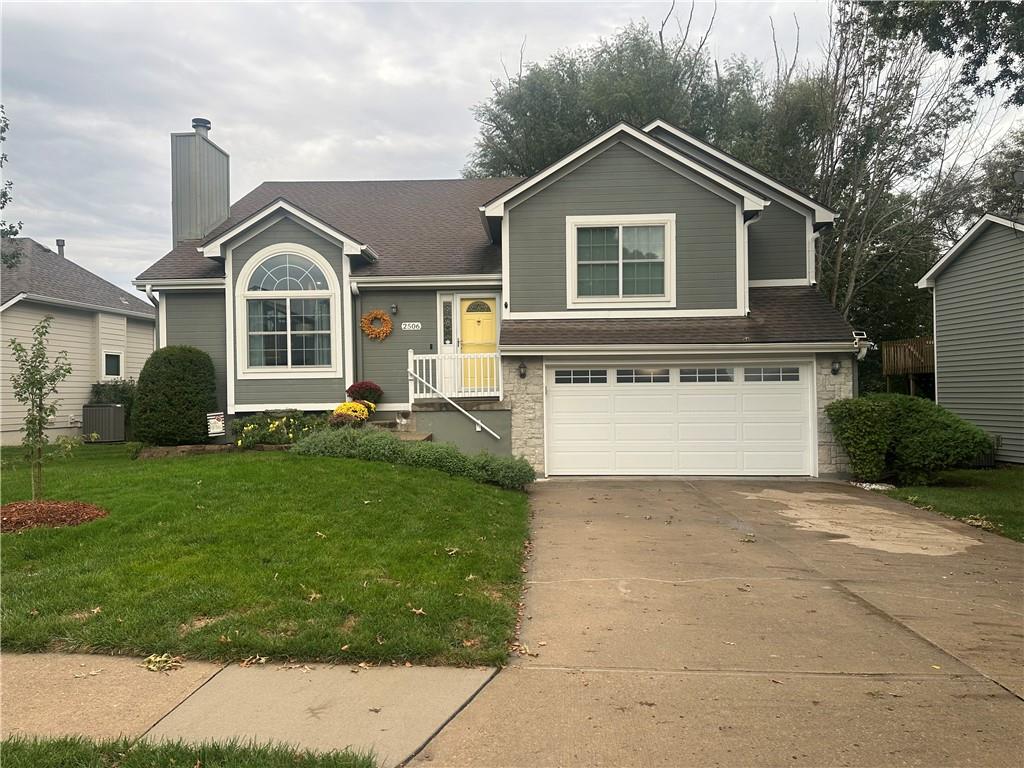 Photo of 2506 NE Springbrook Street Blue Springs MO 64014