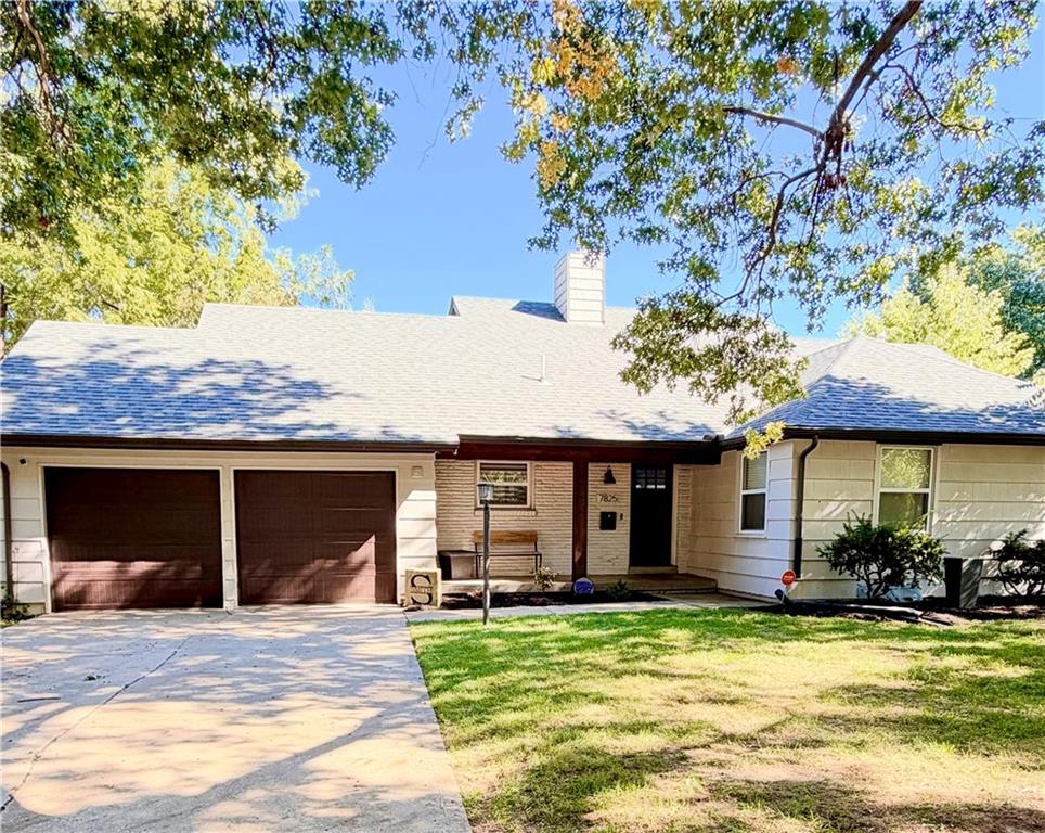 Photo of 7825 Rosewood Drive Prairie Village KS 66208