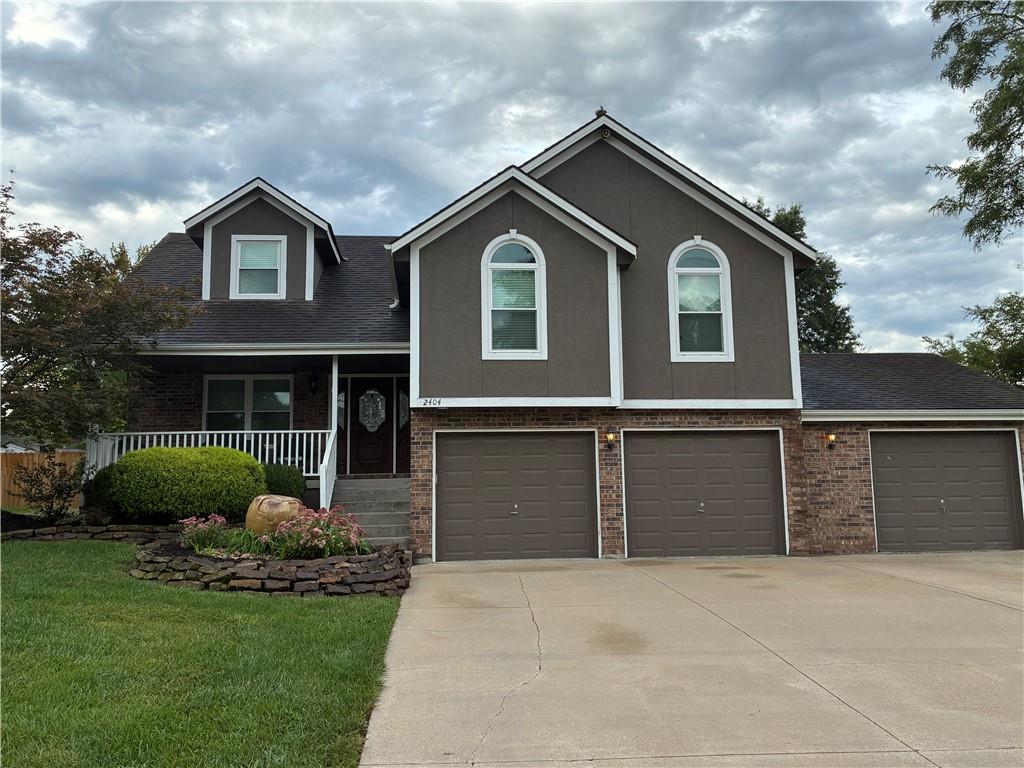 Photo of 2404 SW Still Meadows Lane Blue Springs MO 64015