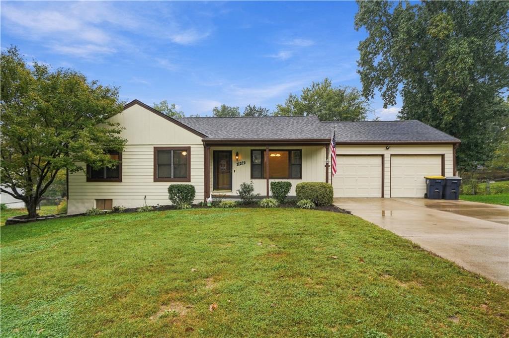 Photo of 11219 E 47th Terrace Kansas City MO 64133
