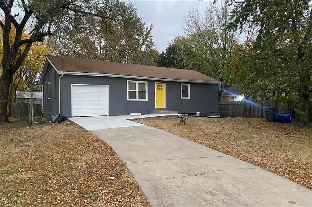 Photo of 9201 W 98th Terrace Overland Park KS 66212