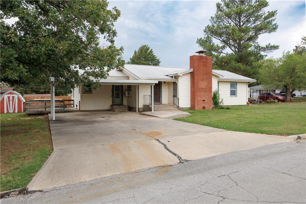 Photo of 1008 Coronada Street Coffeyville KS 67337
