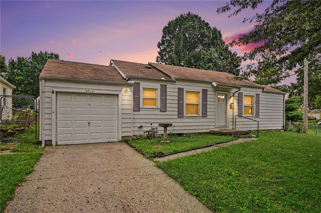 Photo of 4013 valley Way Independence MO 64052