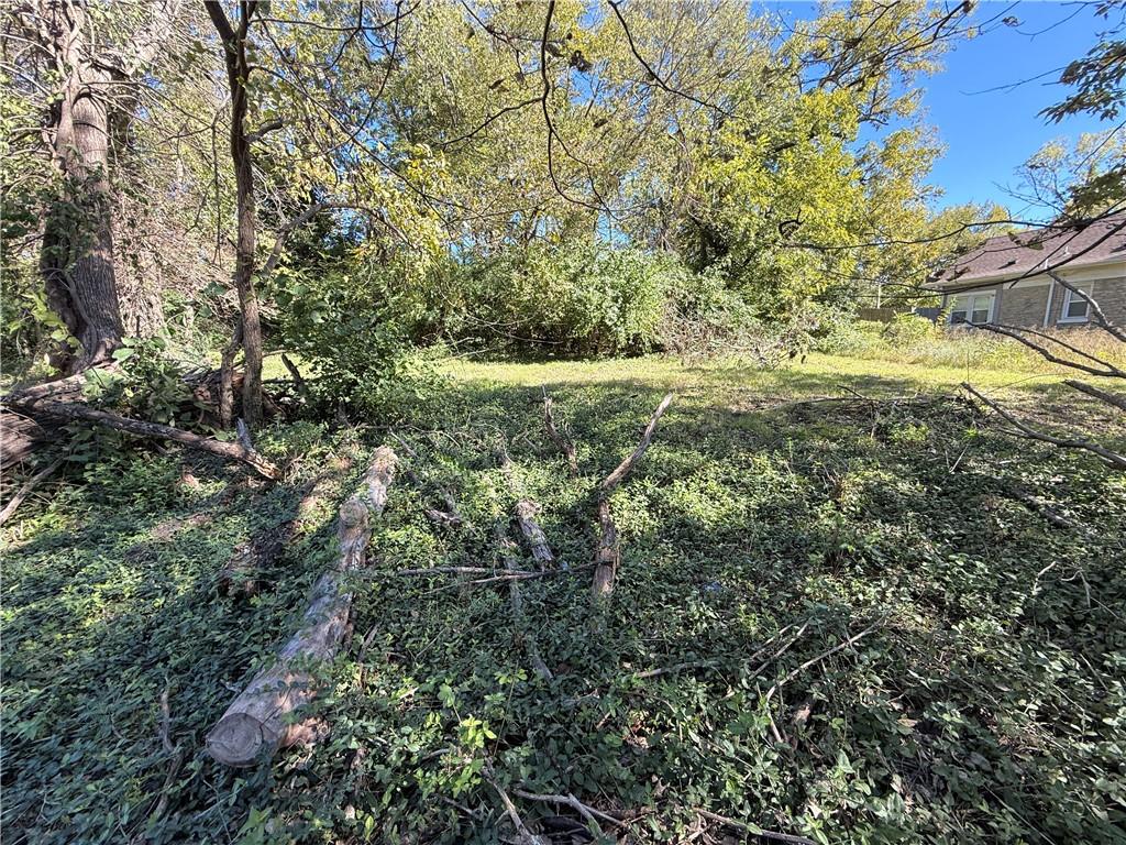 Photo of 4325 Wayne Avenue Kansas City MO 64110
