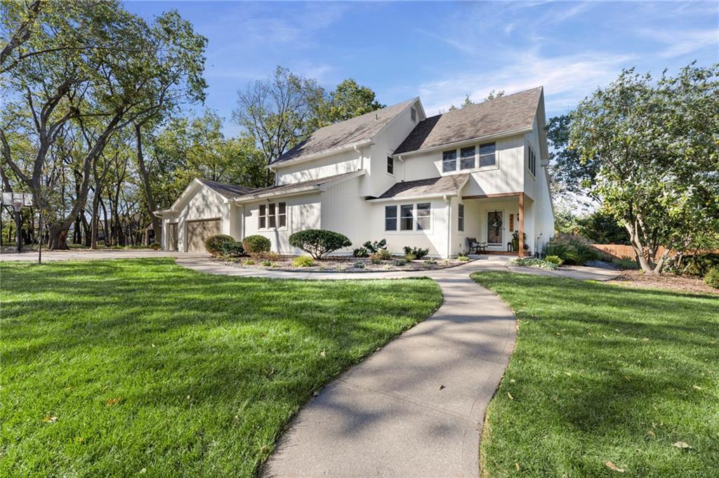 Photo of 14926 S Caenen Lane Olathe KS 66062