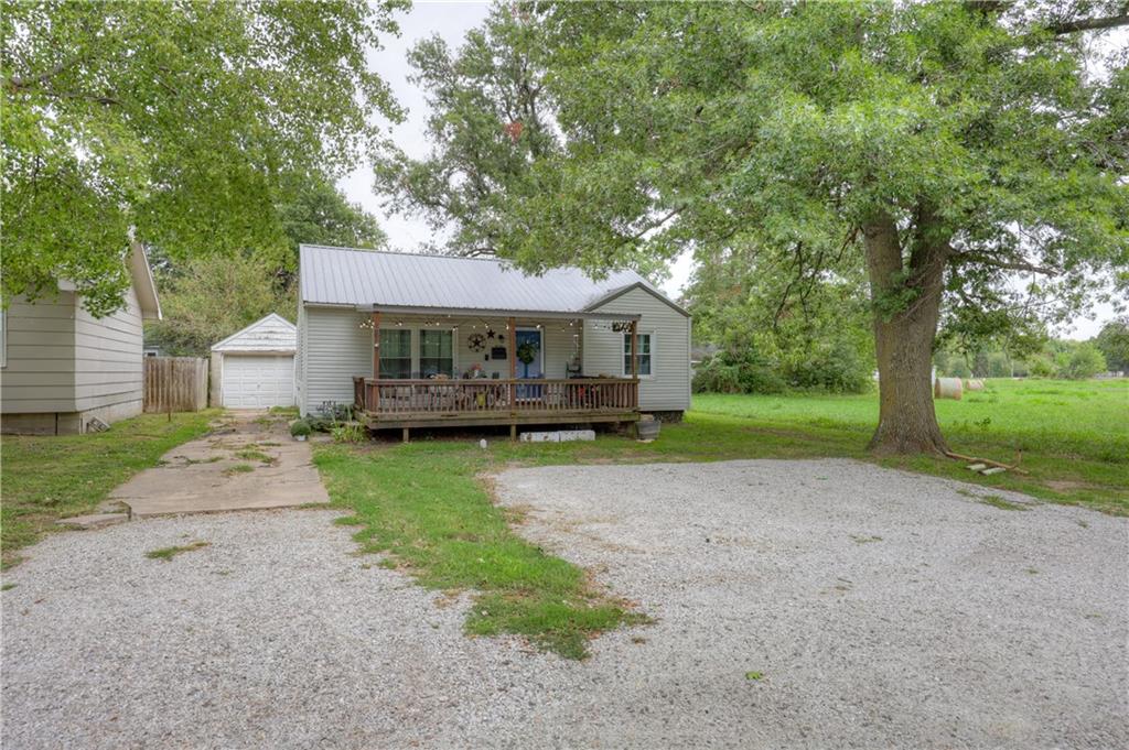 Photo of 516 S Vermont N/A Columbus KS 66725