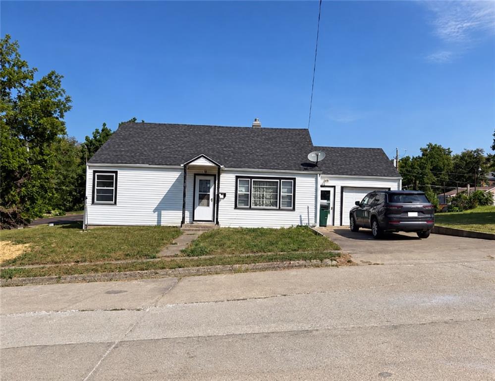 Photo of 104 BODINE Street Paris MO 65275