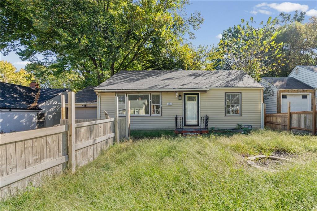 Photo of 6411 Walrond Avenue Kansas City MO 64132