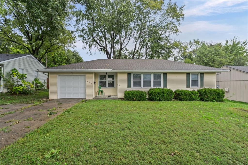 Photo of 509 NW Central Street Lee's Summit MO 64063