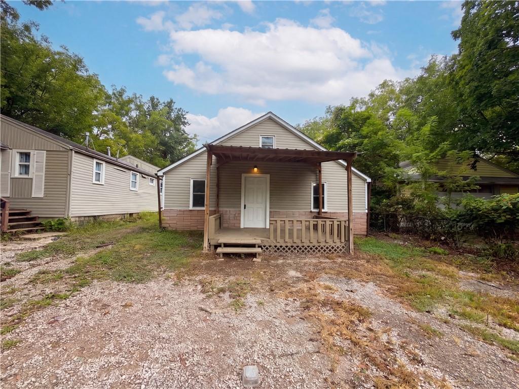 Photo of 808 E Pacific Avenue Independence MO 64050