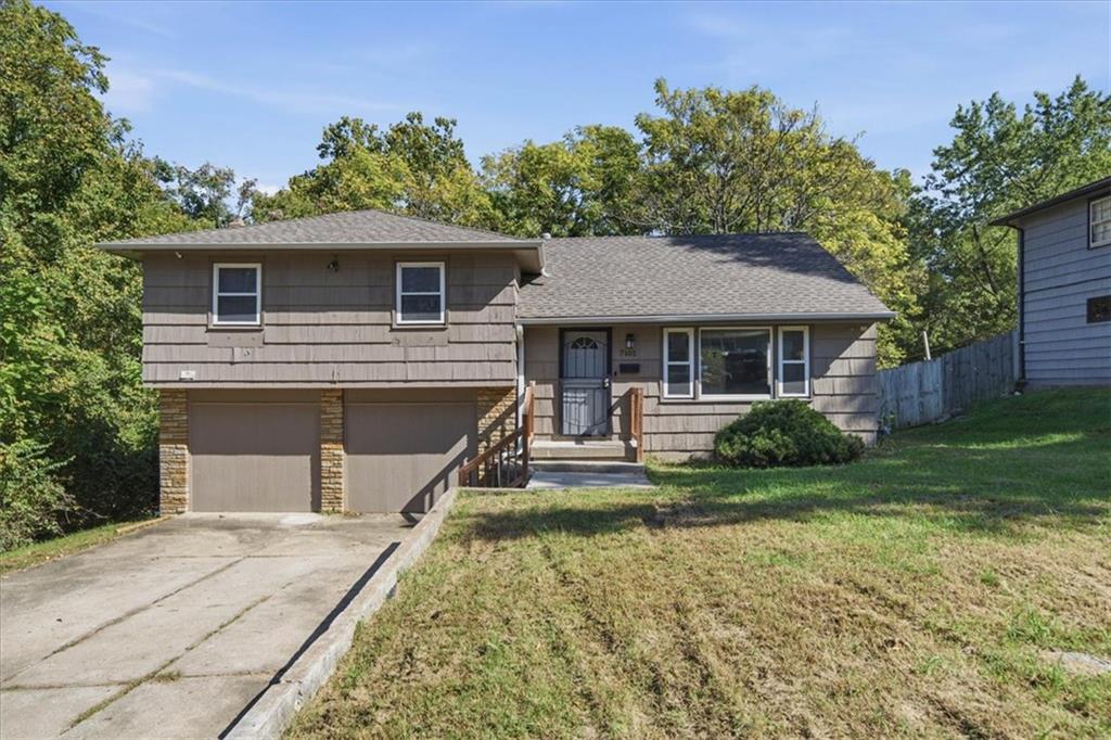 Photo of 7101 Myrtle Avenue Kansas City MO 64132