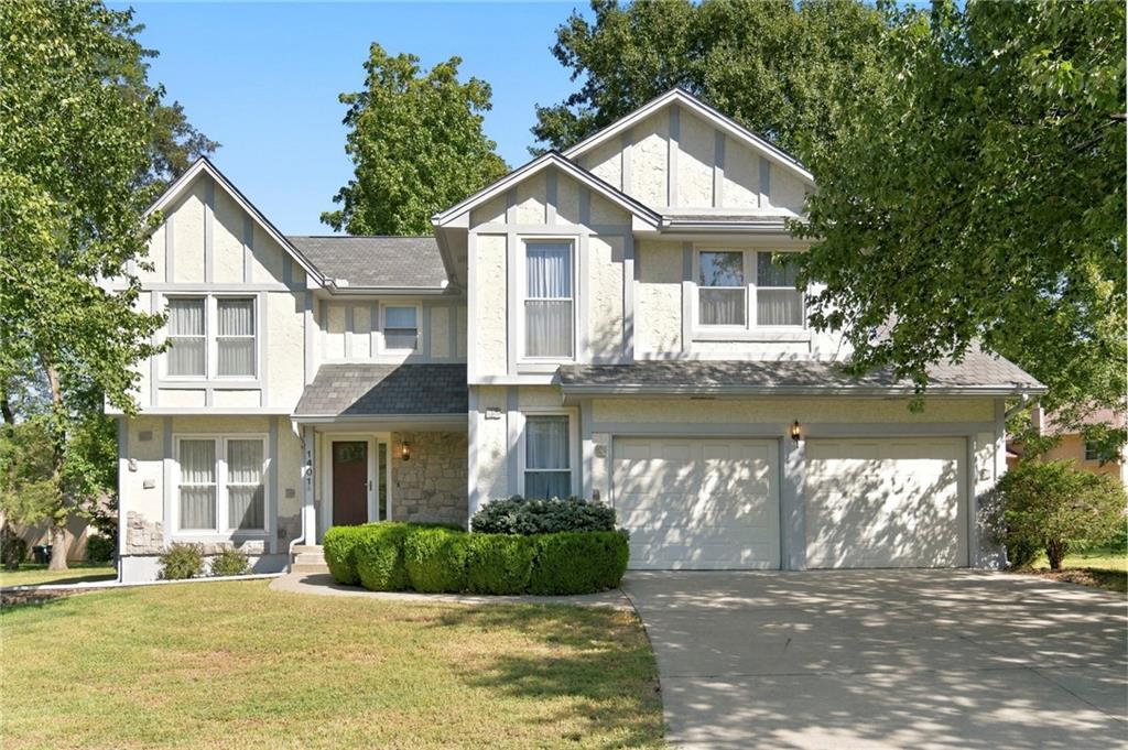 Photo of 1401 Fox Ridge Drive Blue Springs MO 64015