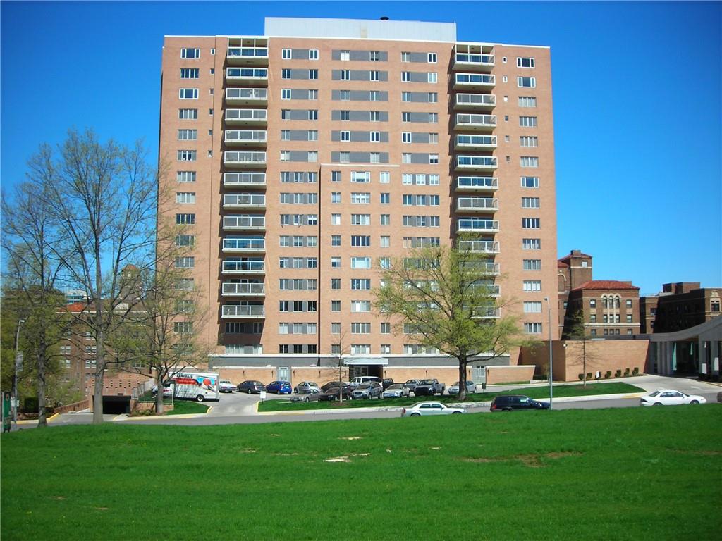 Photo of 221 W 48th Street Street #1505 Kansas City MO 64112