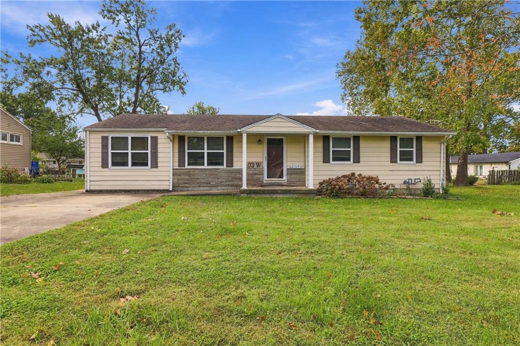 Photo of 103 W Joy Street Harrisonville MO 64701