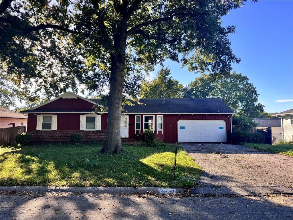 Photo of 7504 Maple Lane Raytown MO 64138