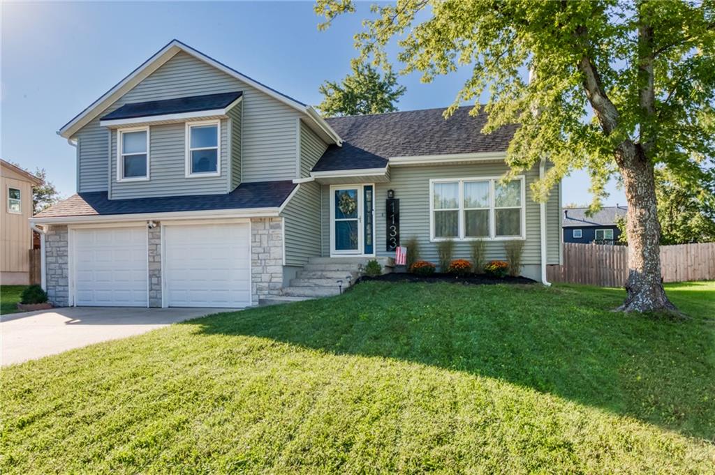 Photo of 1133 E Butterfield Place Olathe KS 66062