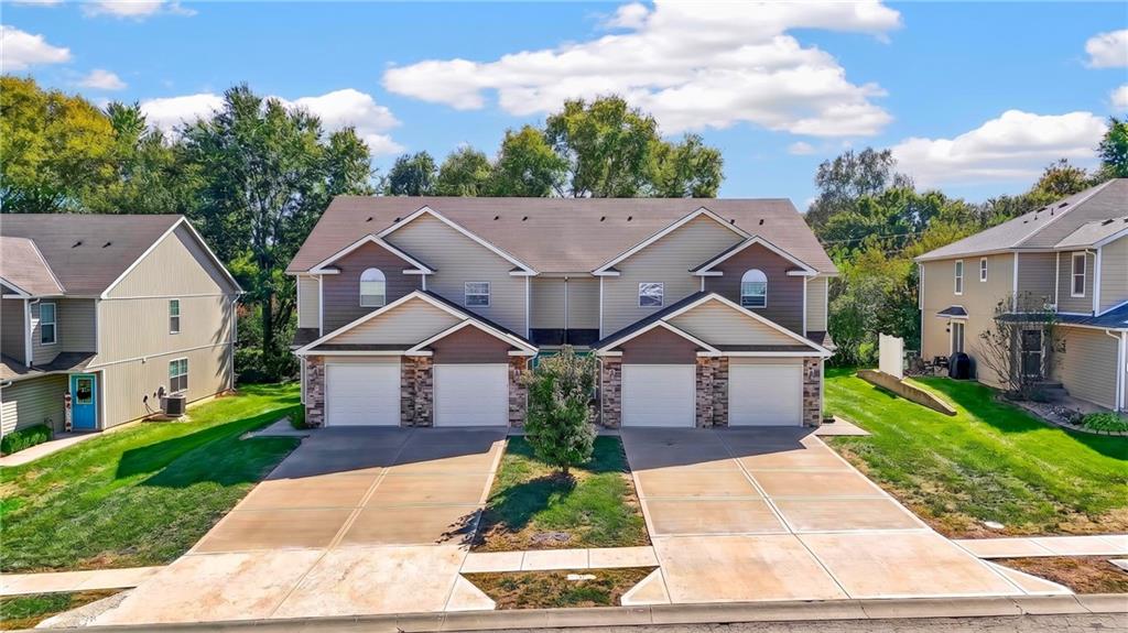 Photo of 427 Tumbleweed Place #427 Belton MO 64012
