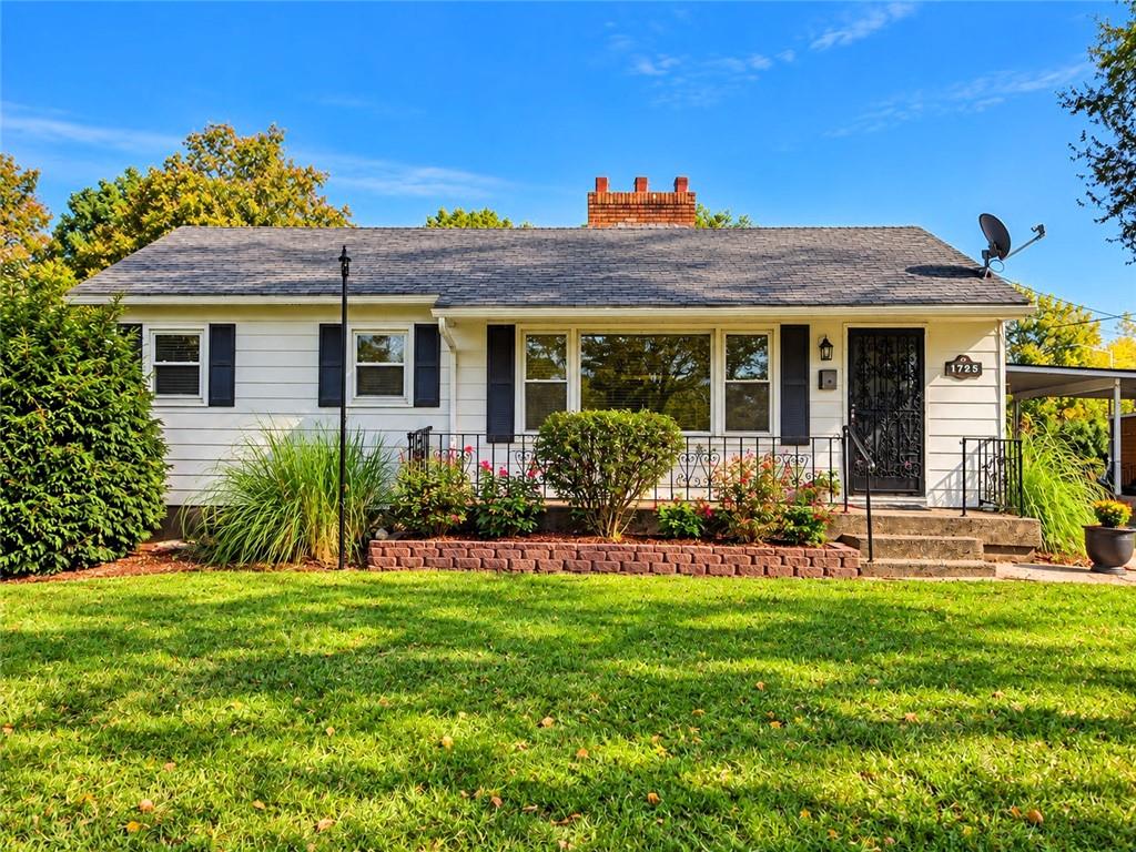 Photo of 1725 James Downey Road Independence MO 64057